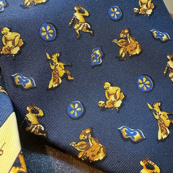 Ferragamo | navy and gold print neck tie silk necktie Greek gods - Picture 7 of 8